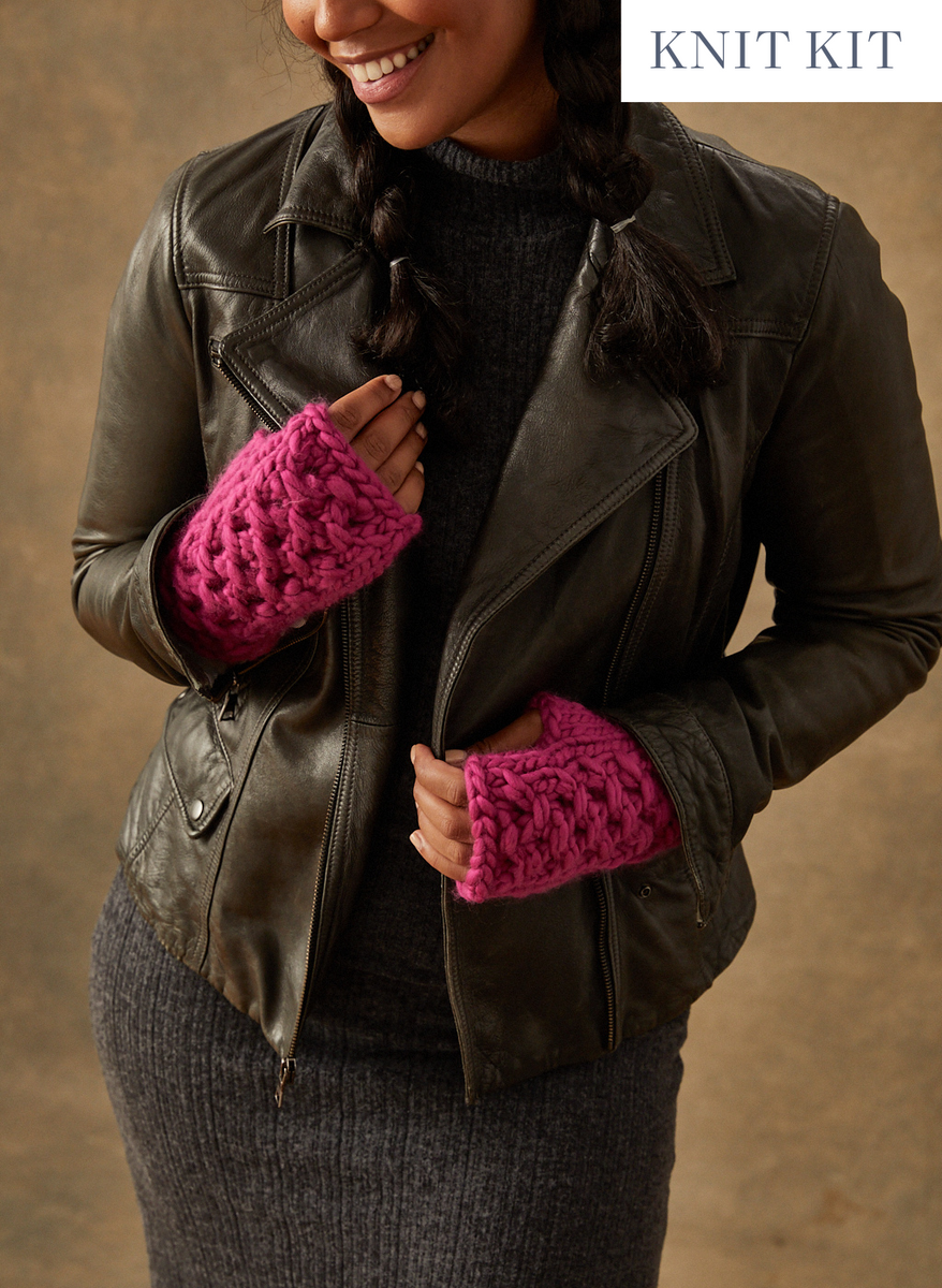 The Knit Kit Pink Glitter – Chelsea Yarns